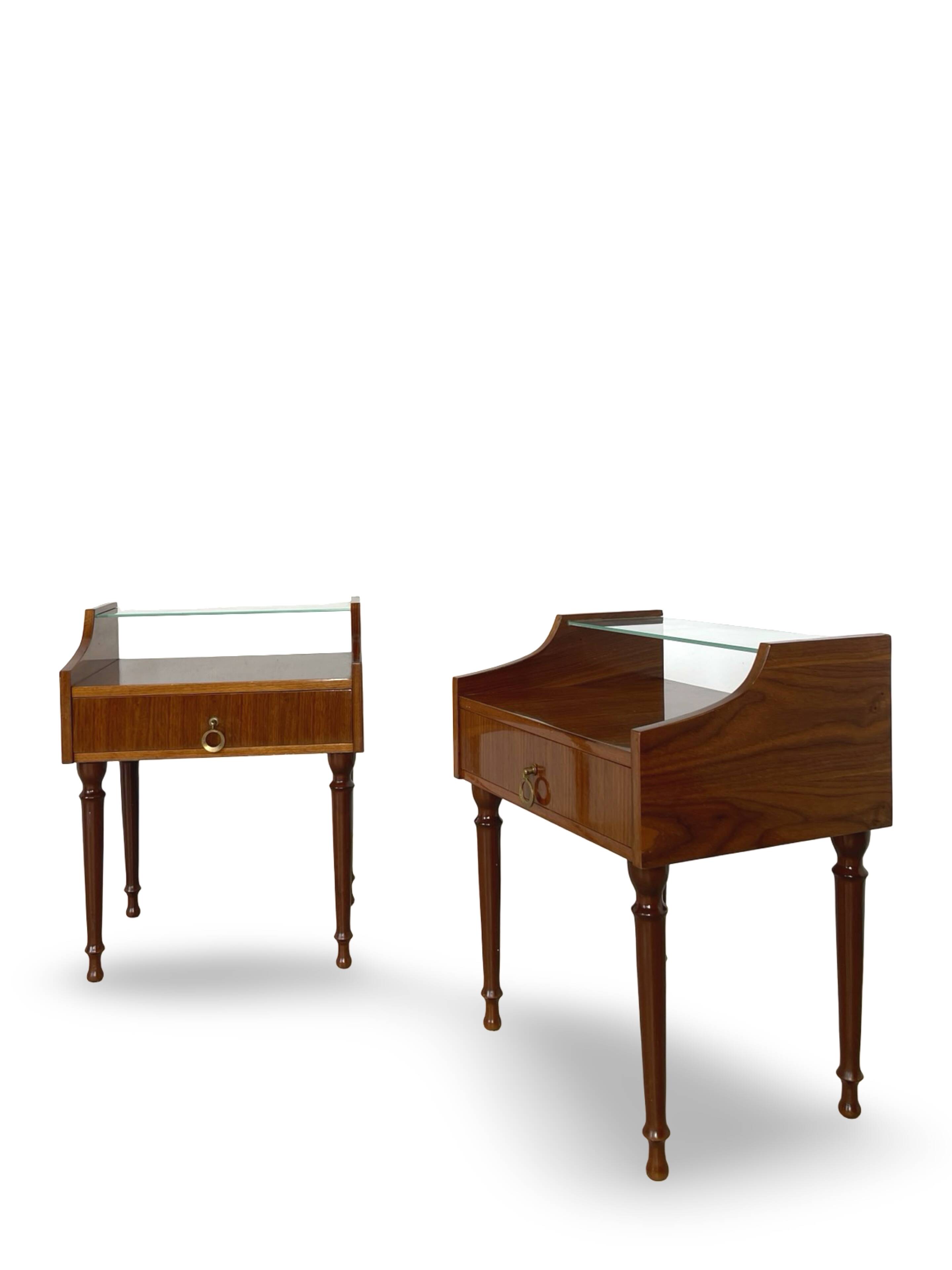 Tables de chevet italiennes des années 1950