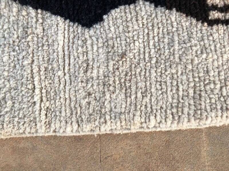 Berber carpet natural wool Morocco 3 x 2 m