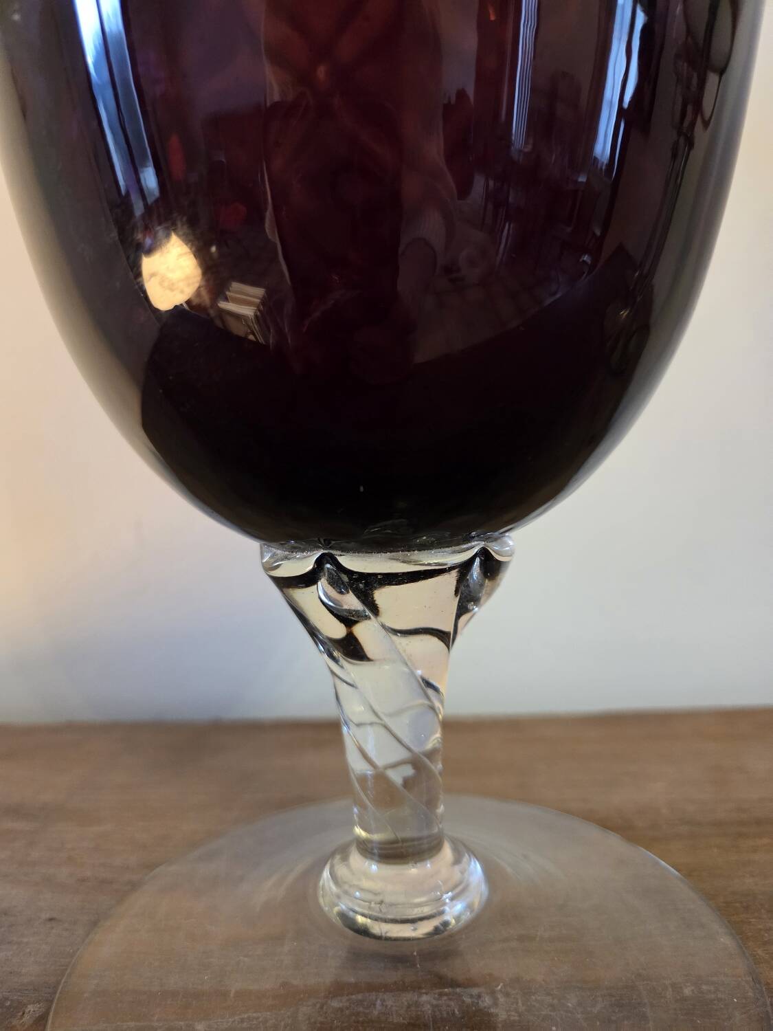 Blown glass vase, Empoli 1960