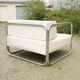 Fauteuil chromé et simili cuir blanc 1970