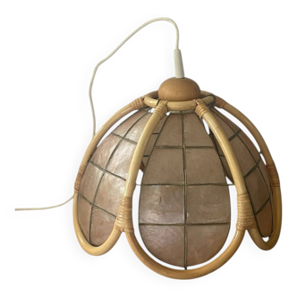 Suspension nacre et rotin vintage