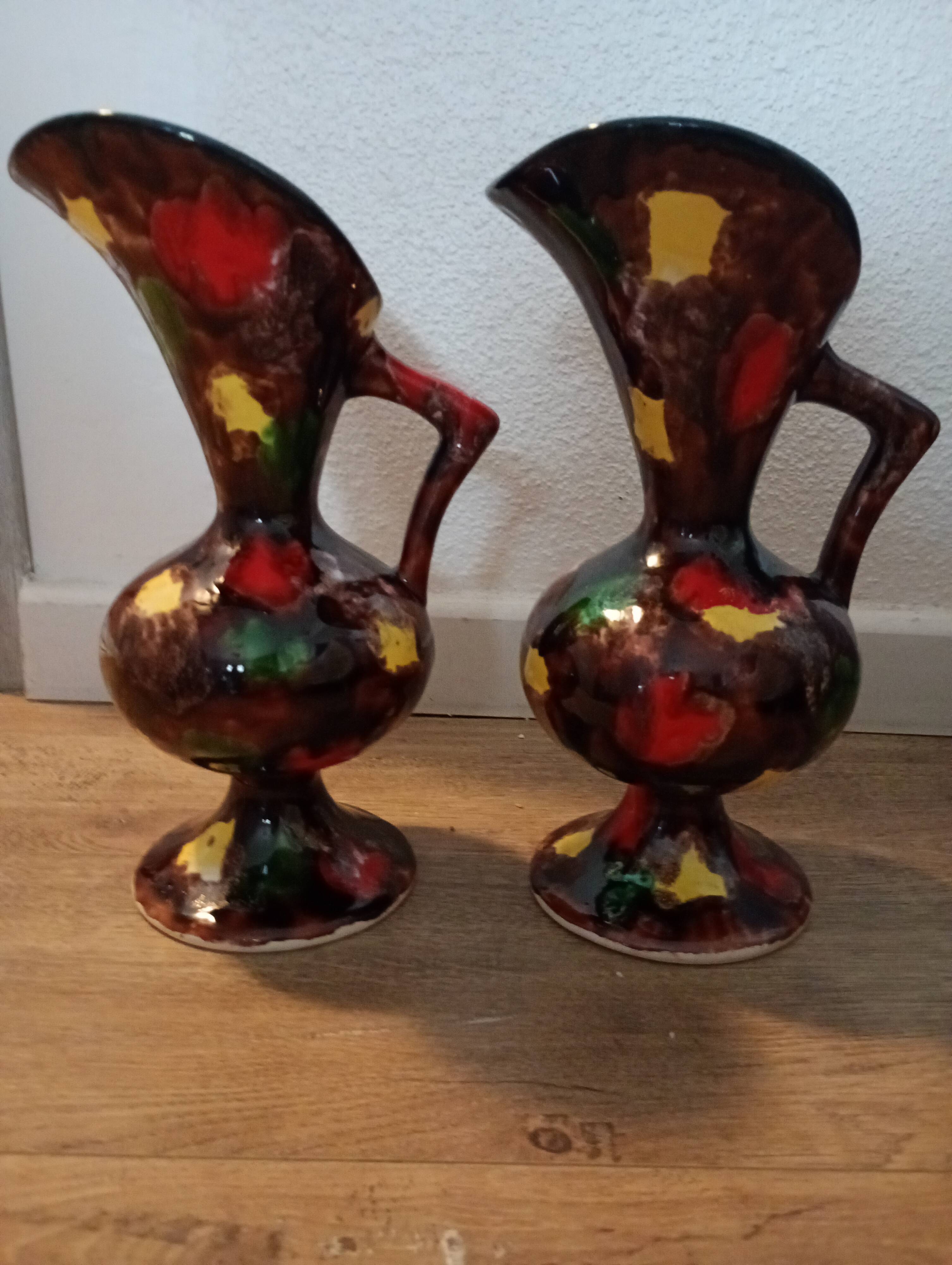 2 vases A. Dressinval