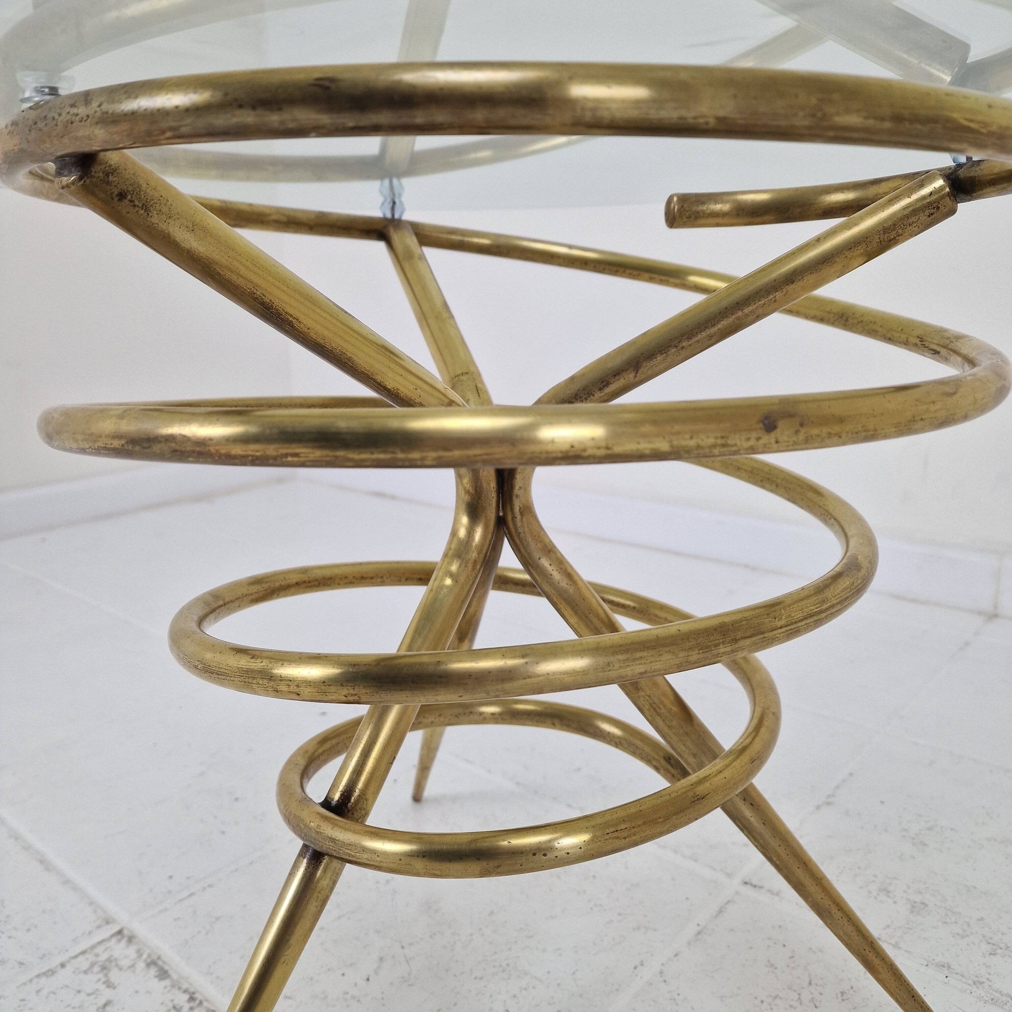 Elegant Italian Mid-Century Side Table with Sculptural Brass Base, 1970's