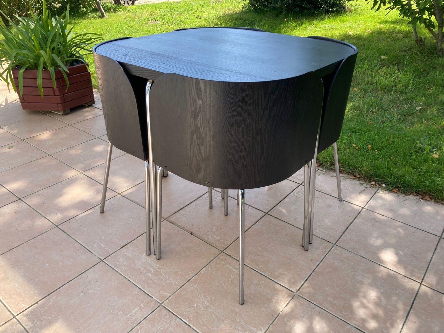 Black set fusion for ikea 1 table with 4 chairs