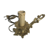 Lampe de table dans le style d'un bougeoir ancien électrifié et en bronze doré