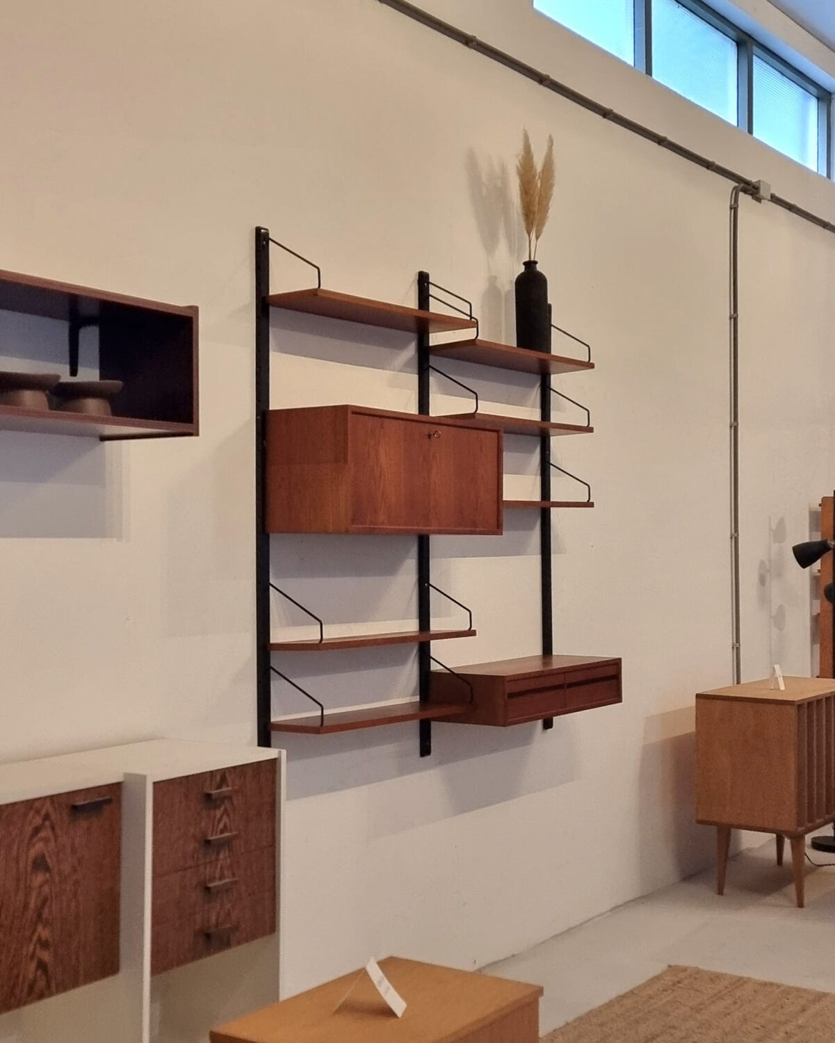 Système mural Cadovius