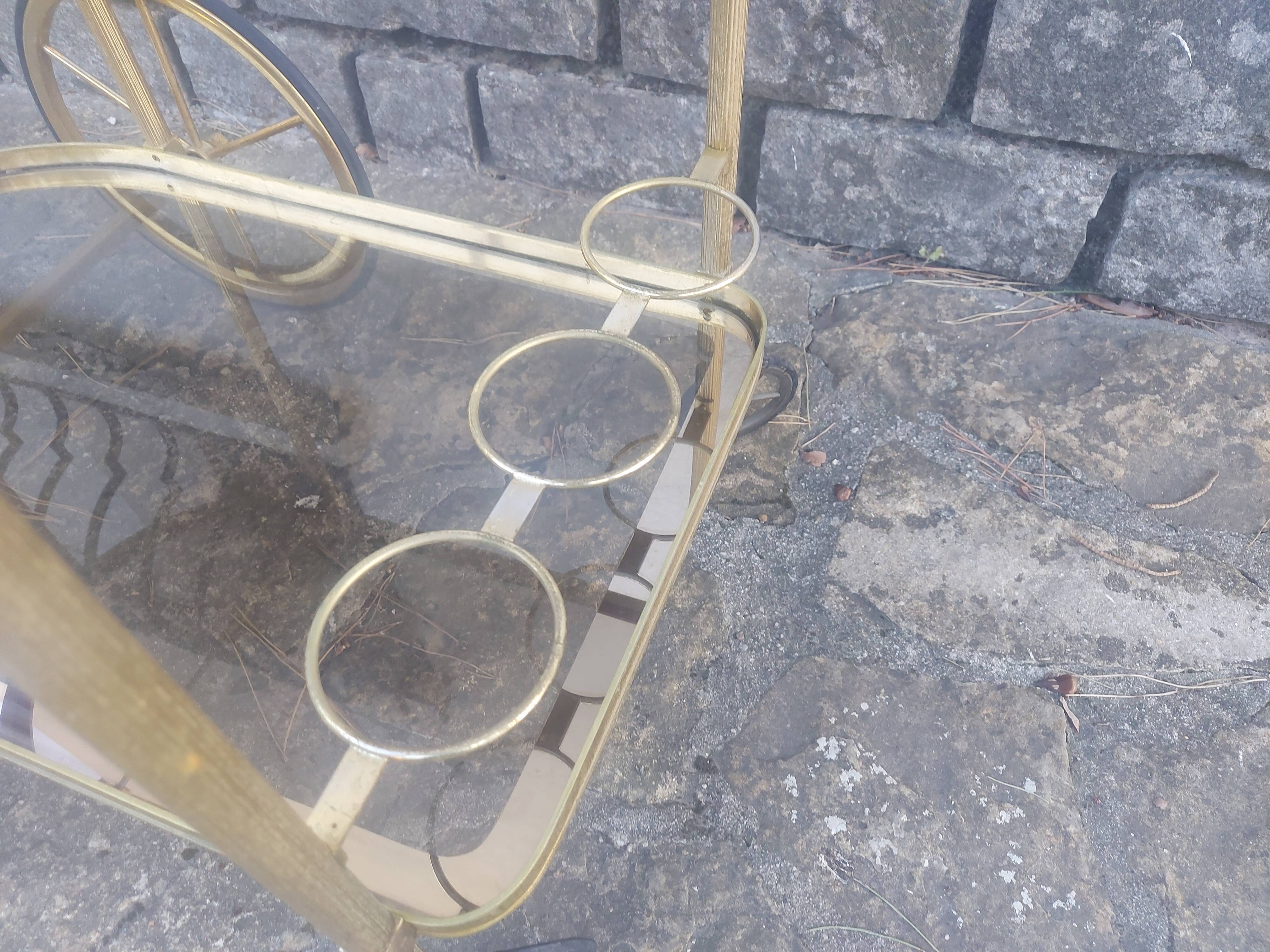 Vintage rolling metal dore service