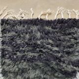 Black wool carpet  160x250cm