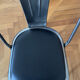 8 chaises modèle A Tolix