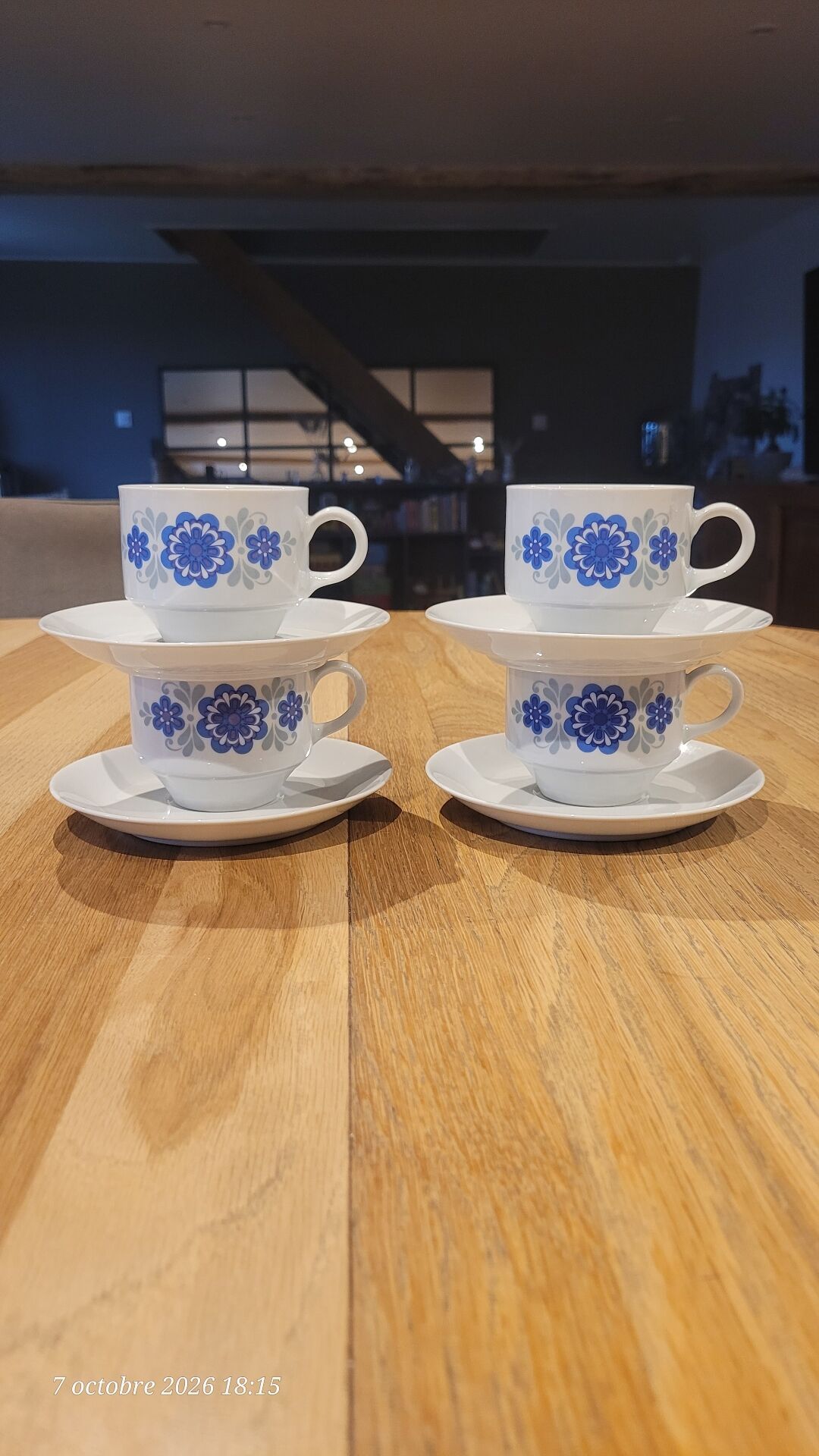 4 vintage coffee cups and their saucers