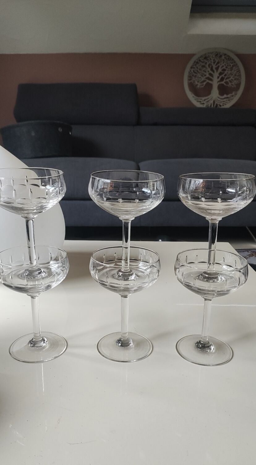 Lot of 6 x Champagne Coupes/Verreries Doyen. Art Deco. In half crystal.