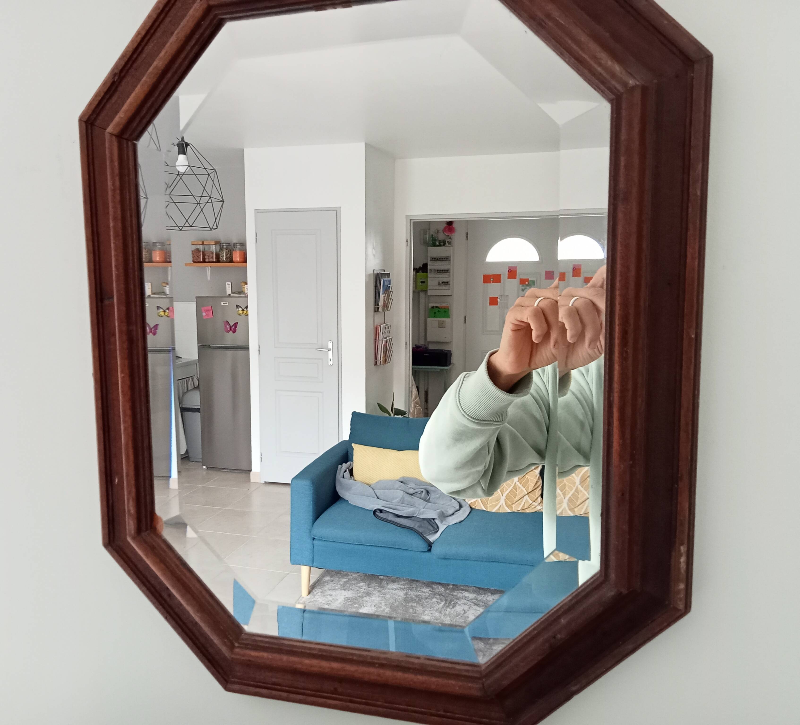 Vintage octagonal beveled mirror 50*40 cm