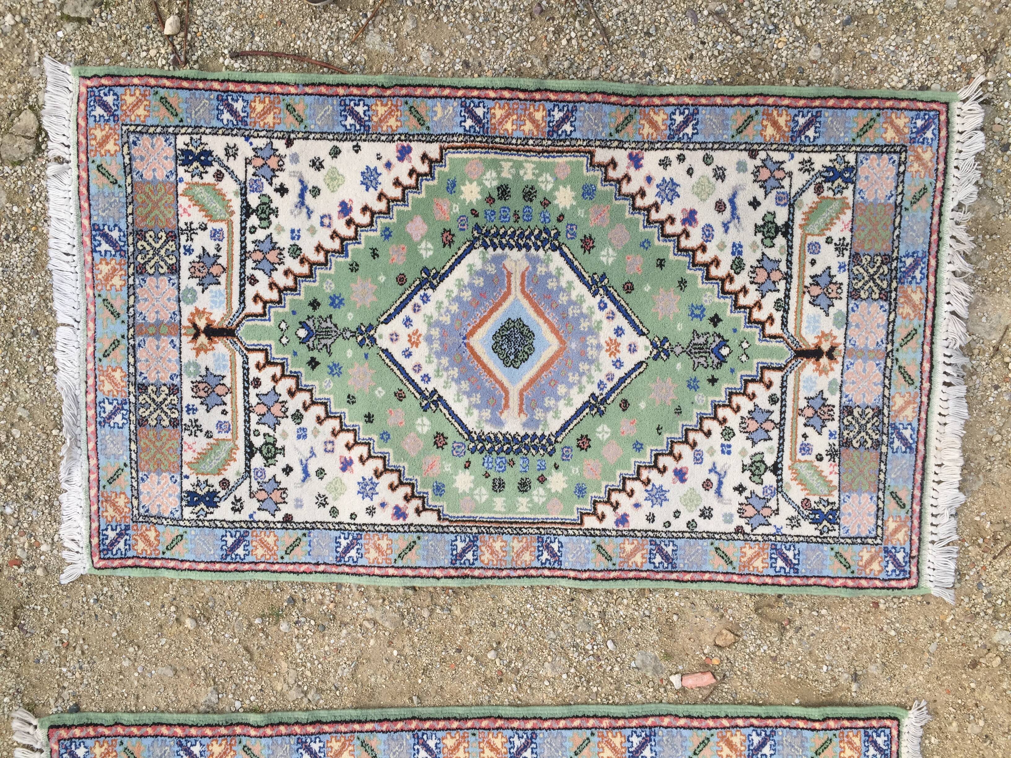 Deux tapis en laine maroc 136x79cm