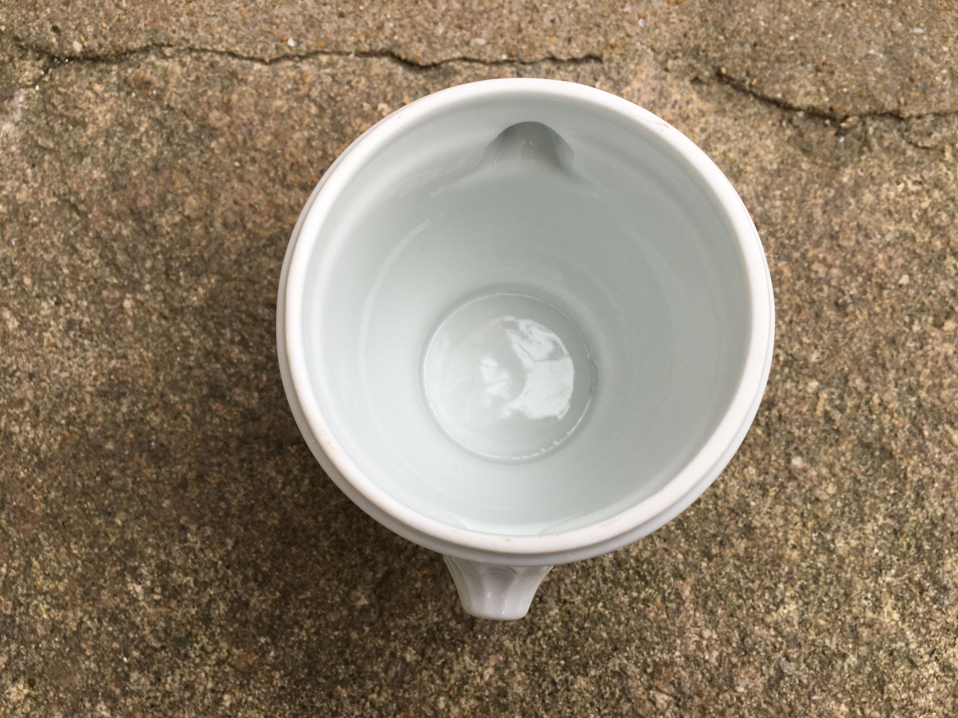 Cache pot moutardier ou saucière en porcelaine blanche