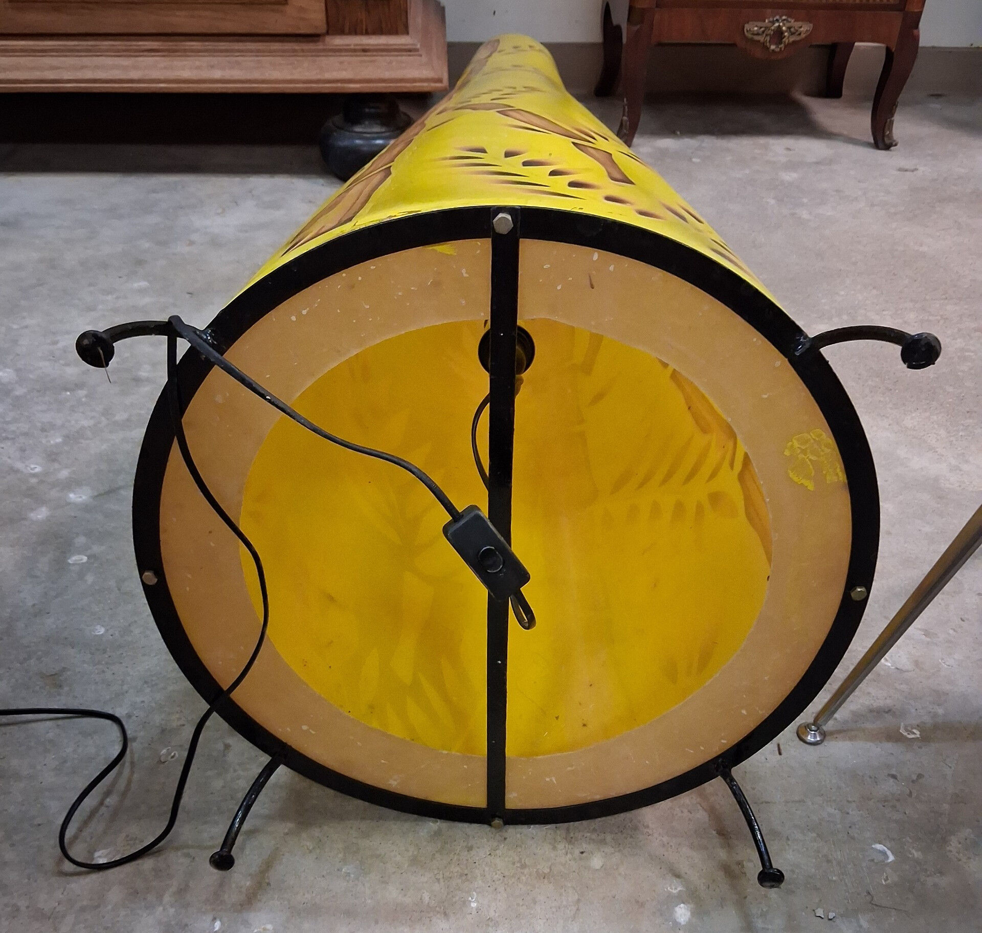 Very large sculptural vintage floor lamp in exotic tropical style.