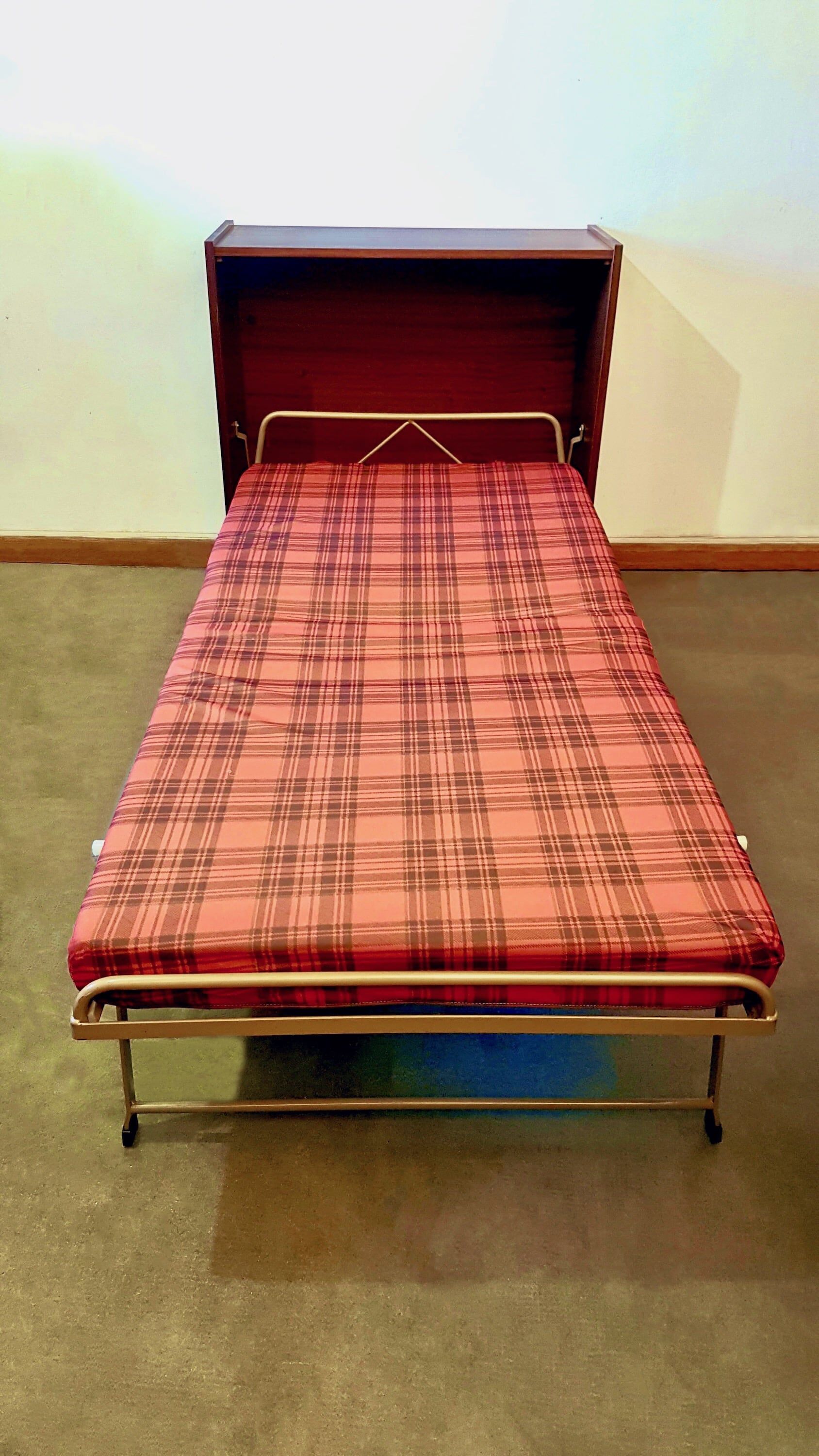 Commode lit d'appoint escamotable vintage