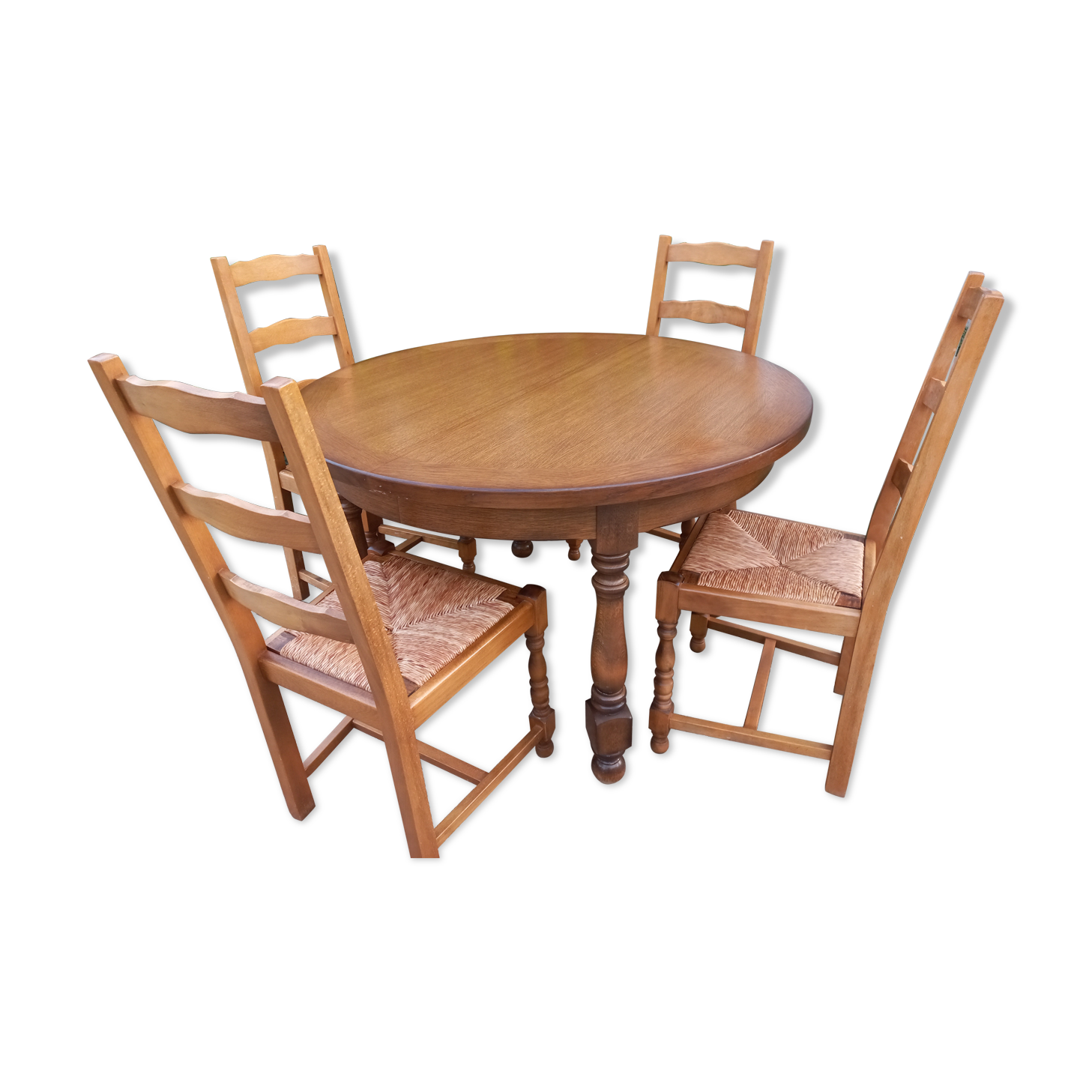 Table and 4 chairs + extension