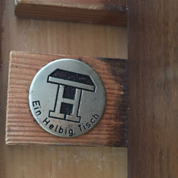 Meal table with extension cords