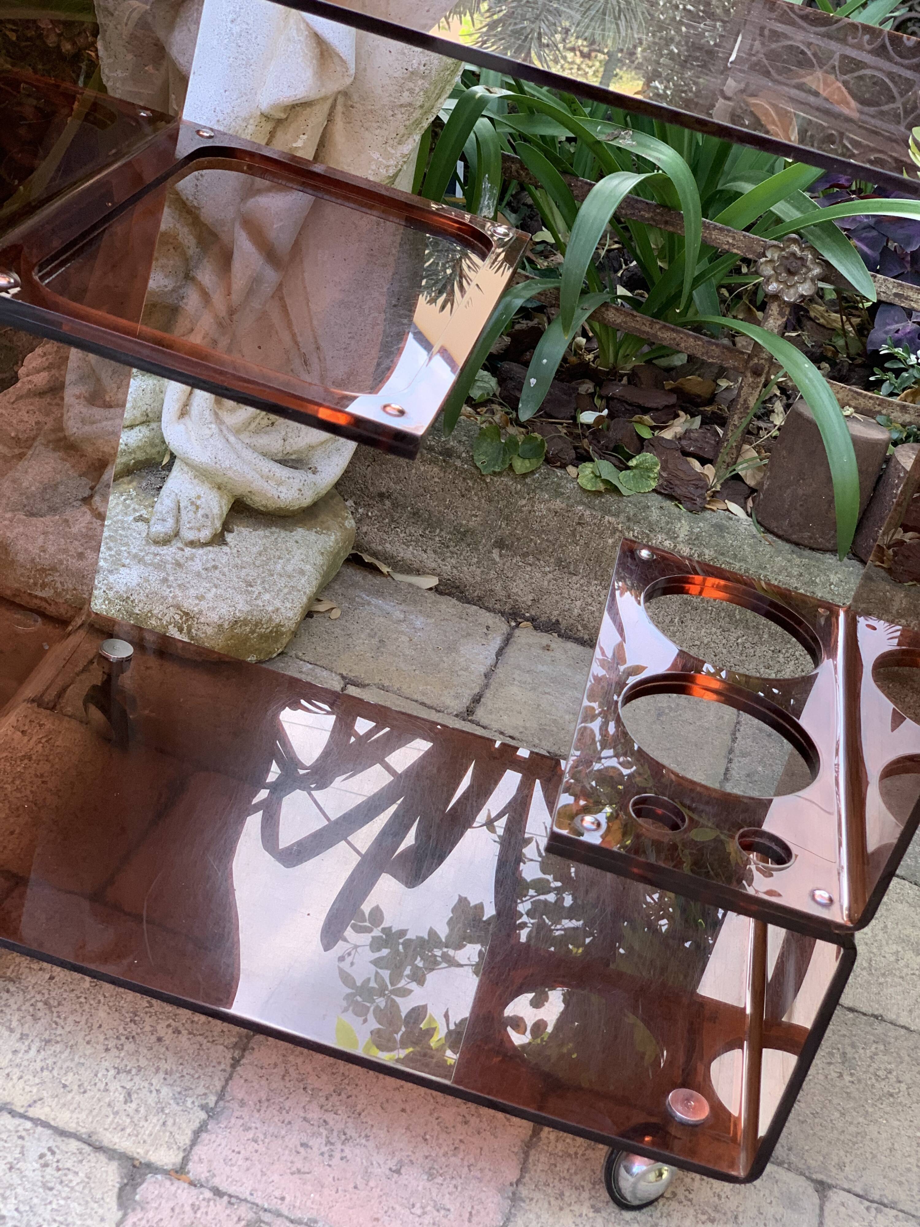 Smoked plexiglas rolling bar 70