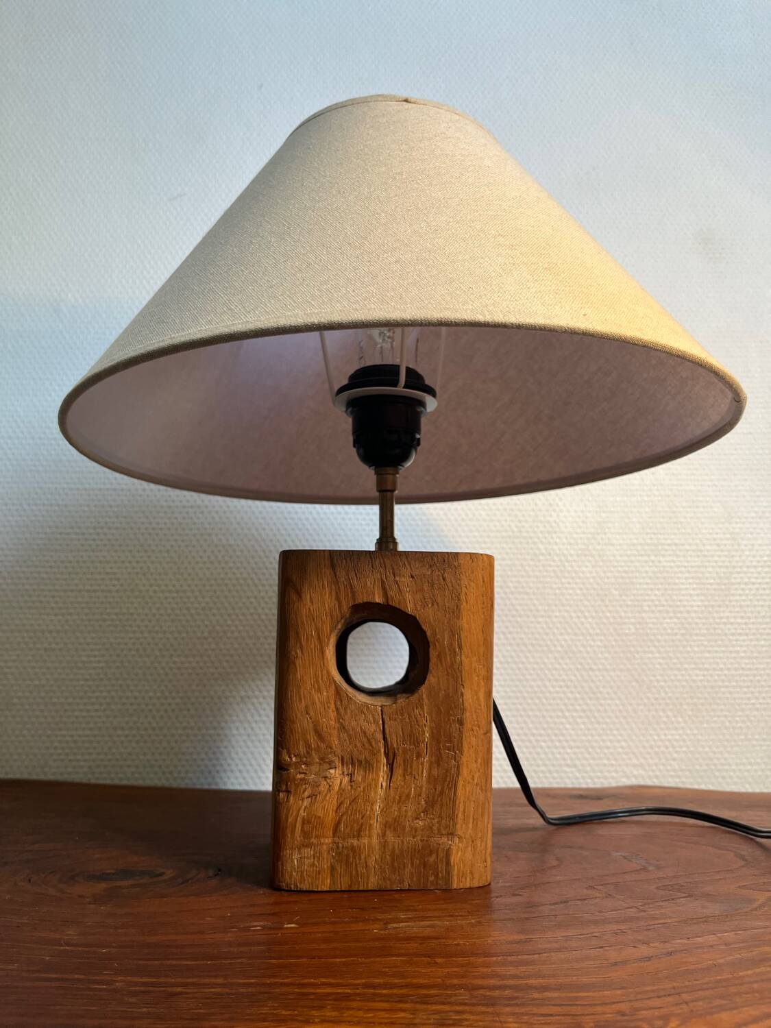 Solid wood table lamp