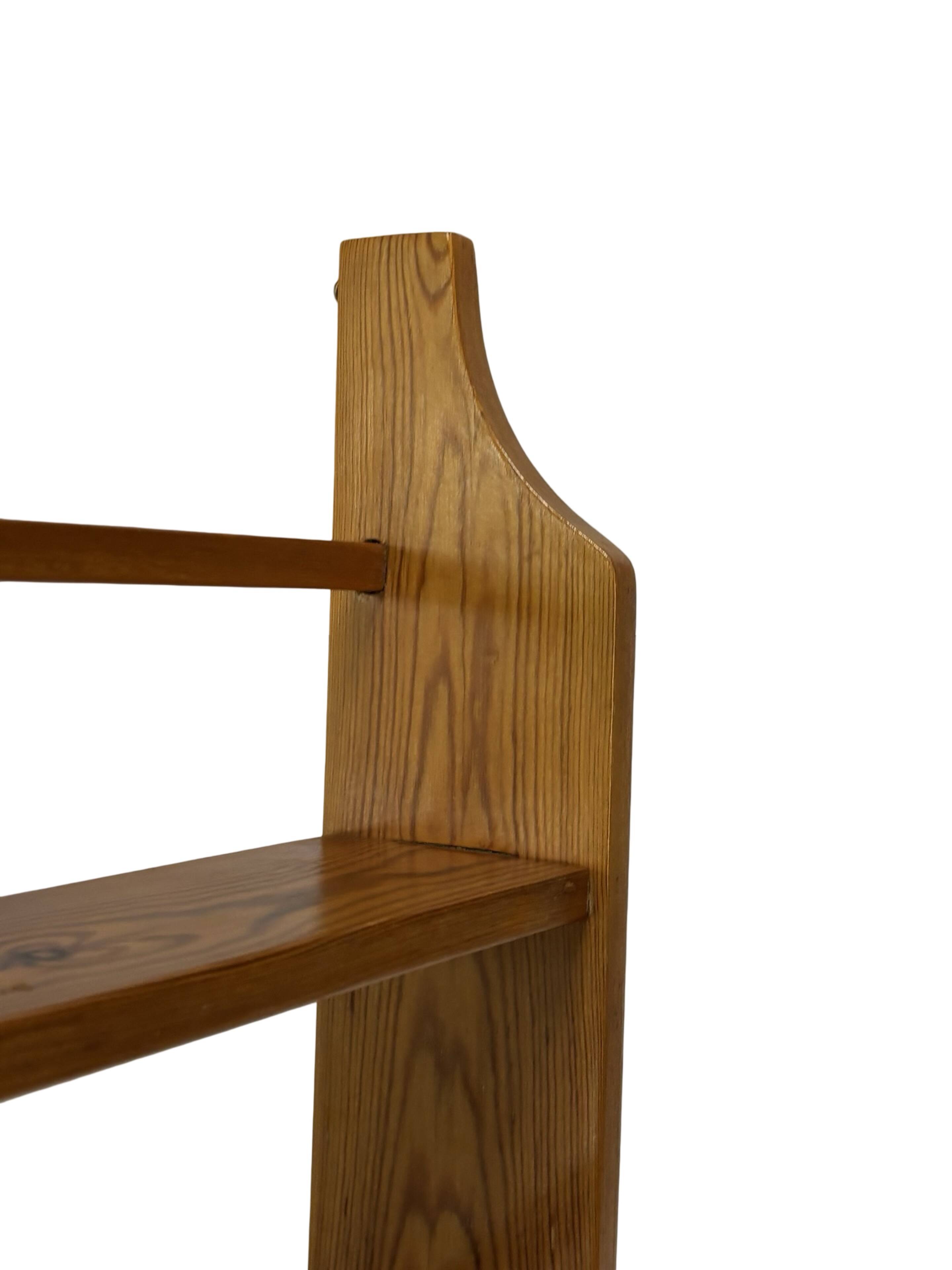Vintage wooden wall shelve rack bookshelf in pinewood minimalist design