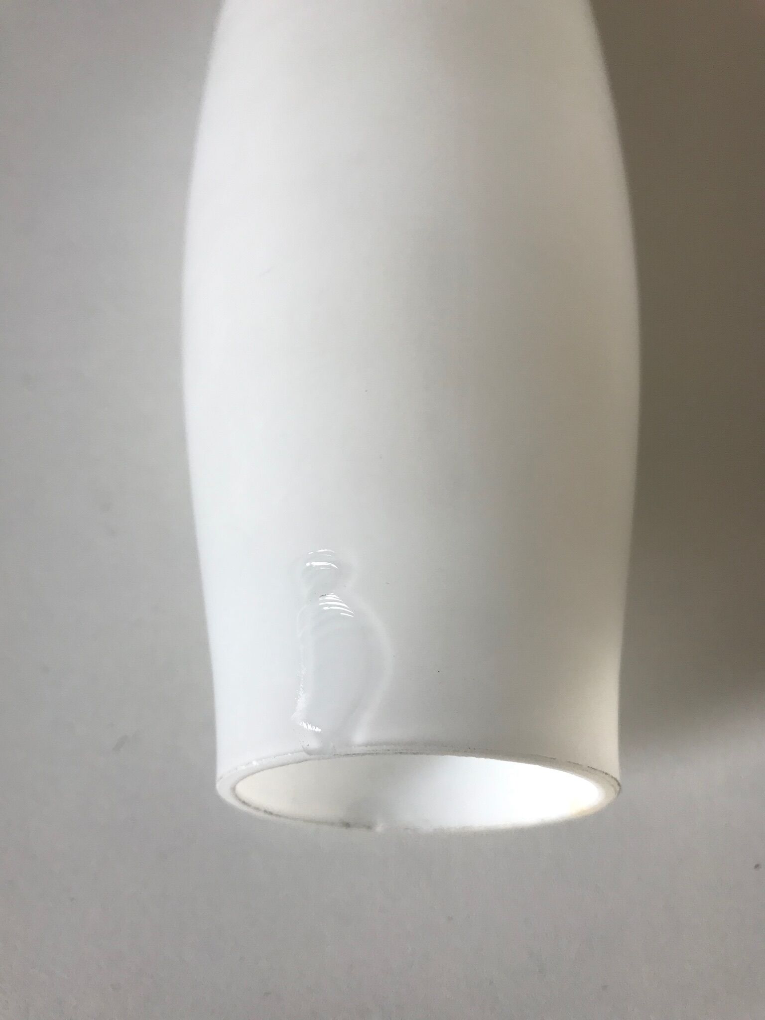 Lampe tripode teck et opaline vintage 1960