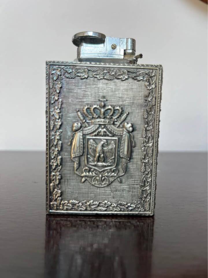 Napoleon lighter