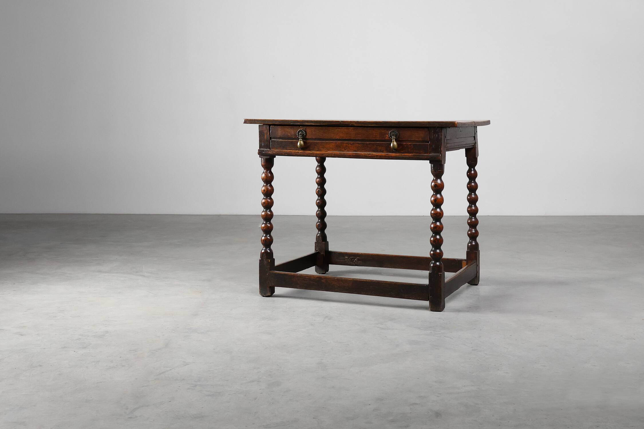 18th Century English Bobbin-Turned Oak Side Table with Bronze Hardware, Jam