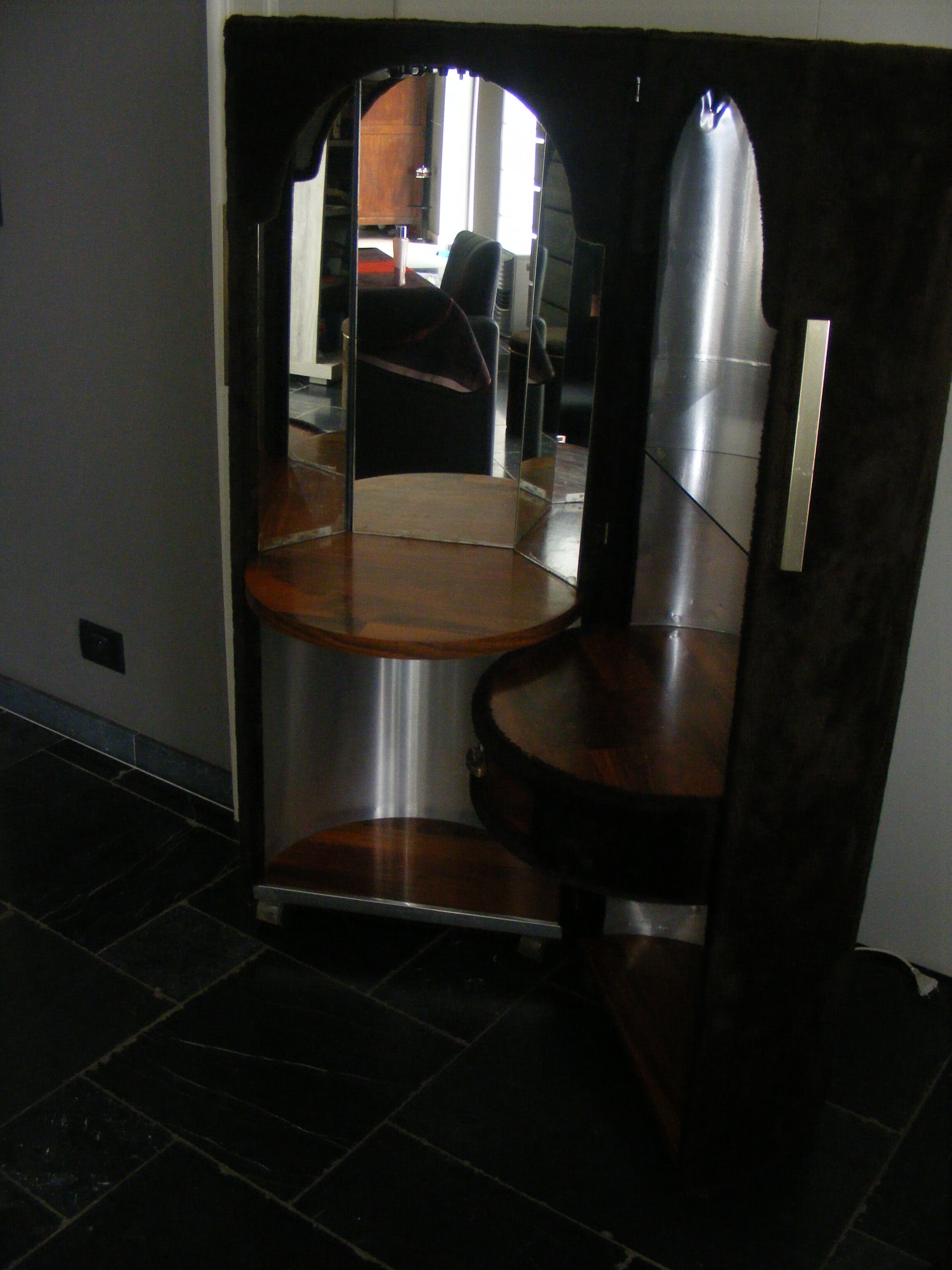 70's moumoutte dressing table, distributed by Roche Bobois