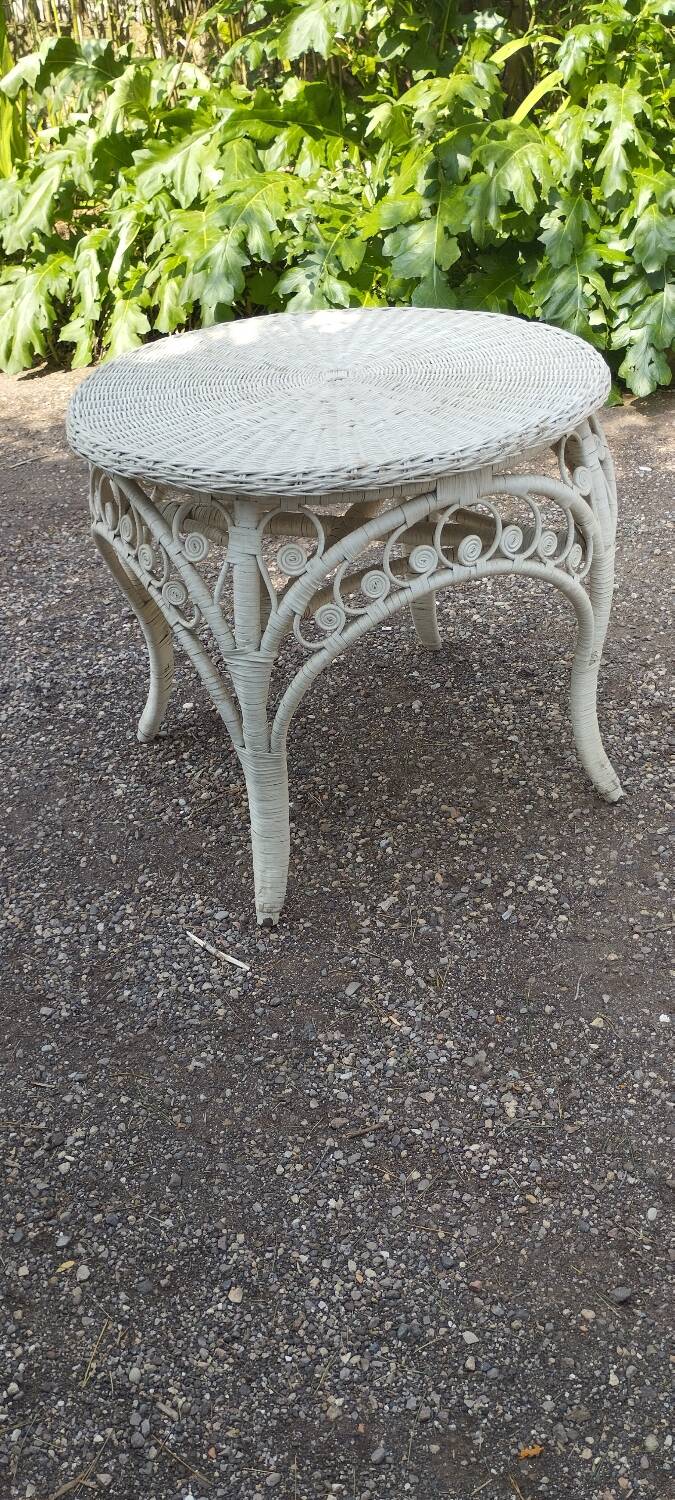 White wicker side table in Victorian style