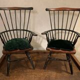 Chaises de poupées anciennes