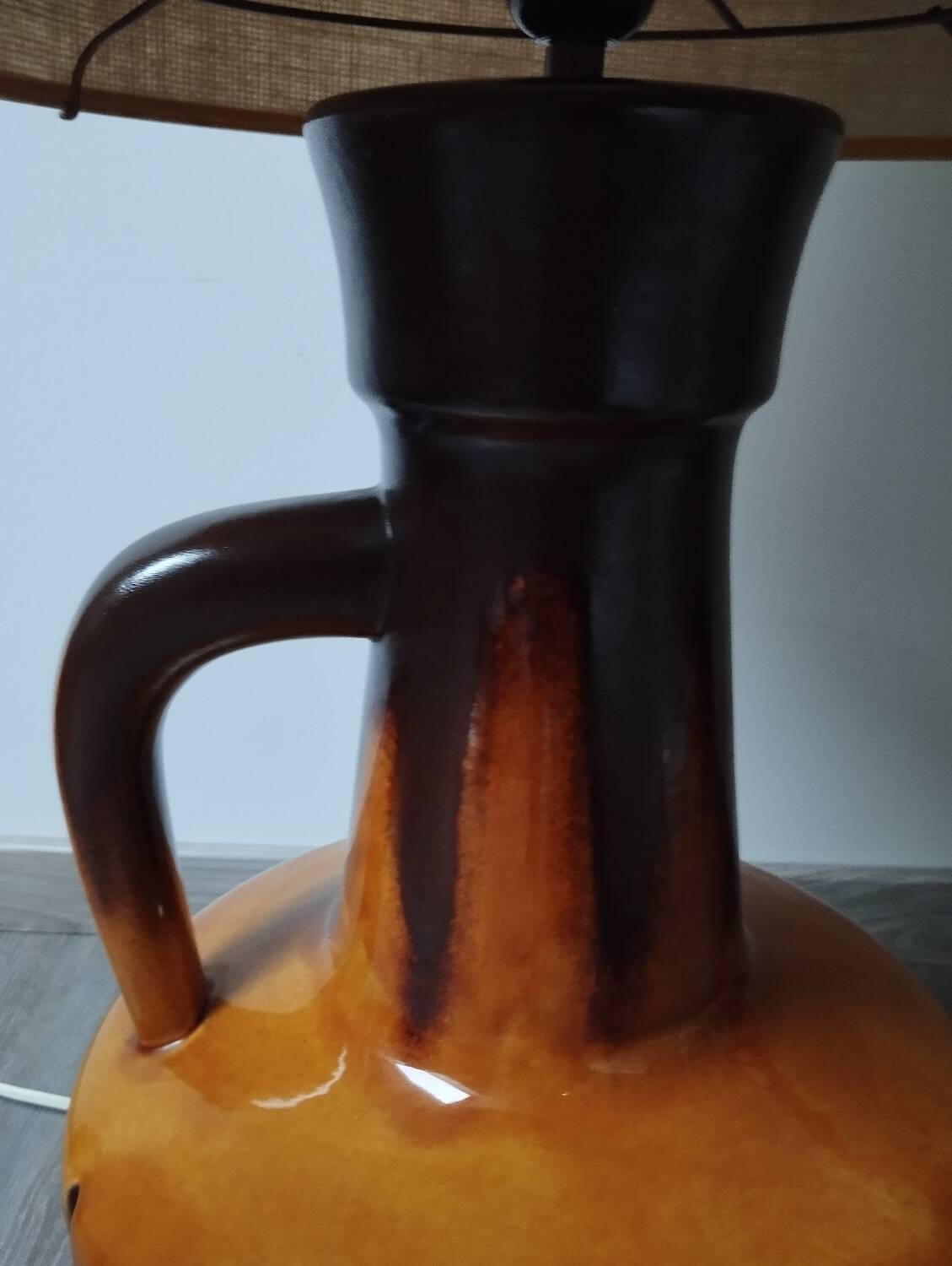 Ceramic foot floor lamp