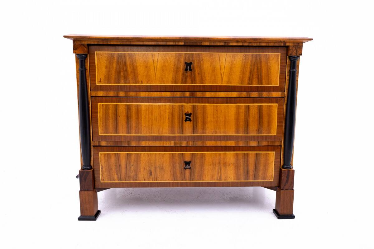 Antique chest of drawers, Northern Europe, around 1850. After renovation.