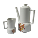 Cafetière et pot à lait