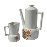 Cafetière et pot à lait