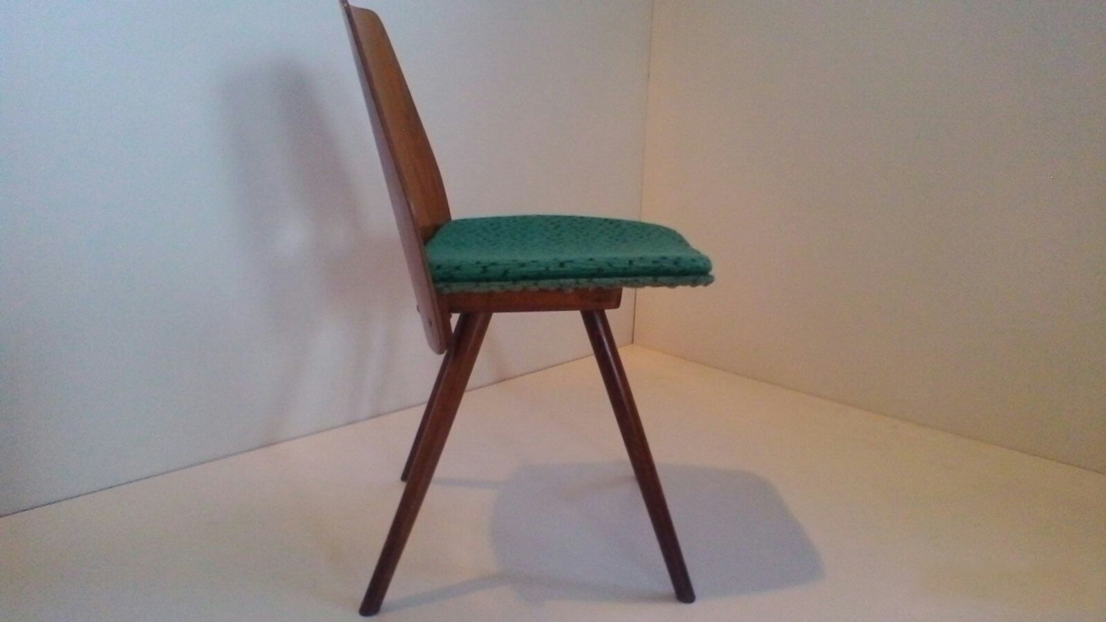 Chairs Dining table Deco beech of Tatra Pravenec,.