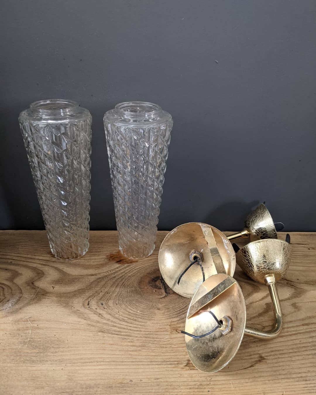 Paires d'appliques vintage verre et laiton
