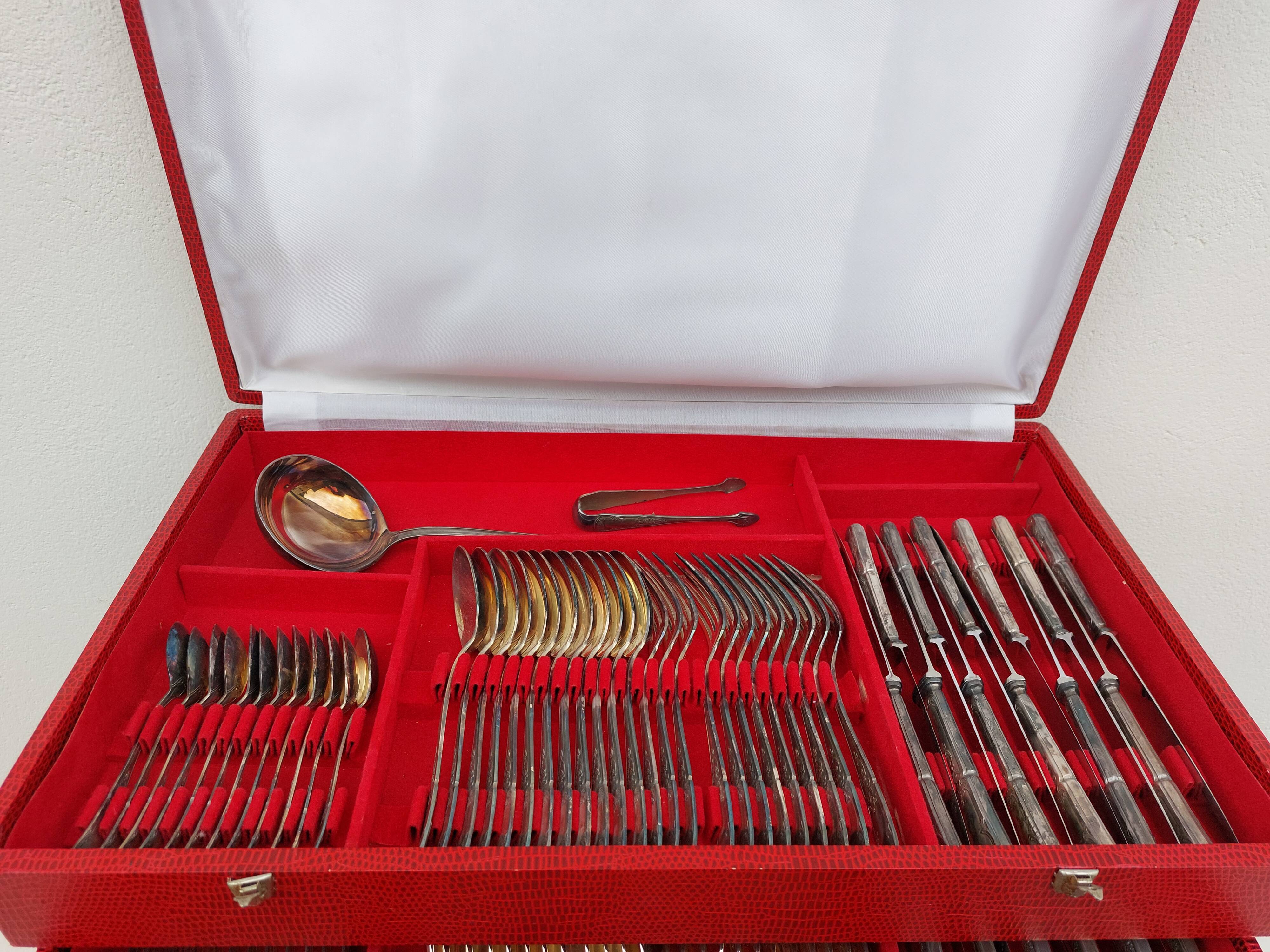 Housewife 130 pieces in silver metal goldsmith Platil