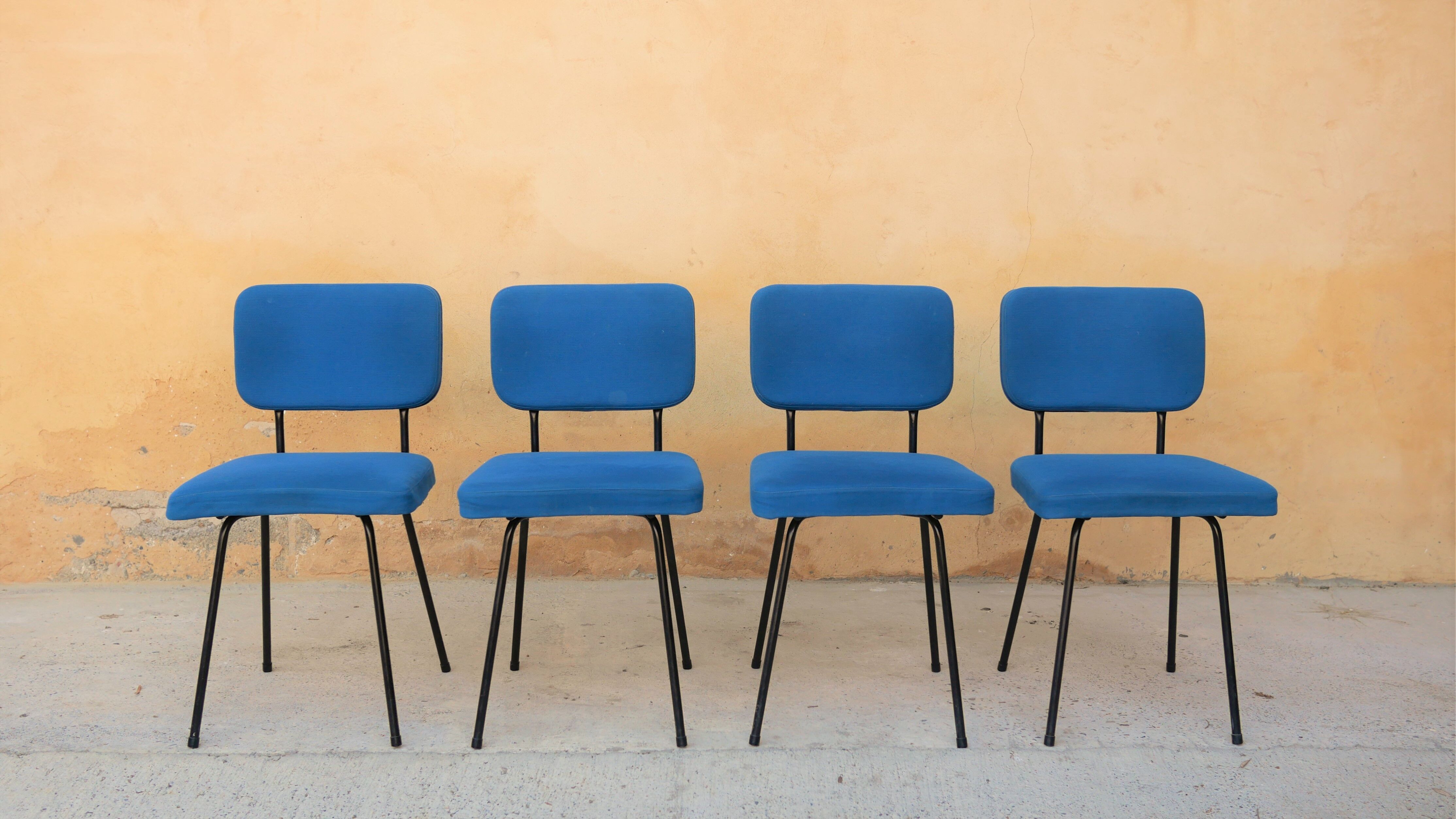 Series of 4 vintage chairs by André Simard for Airborne editions