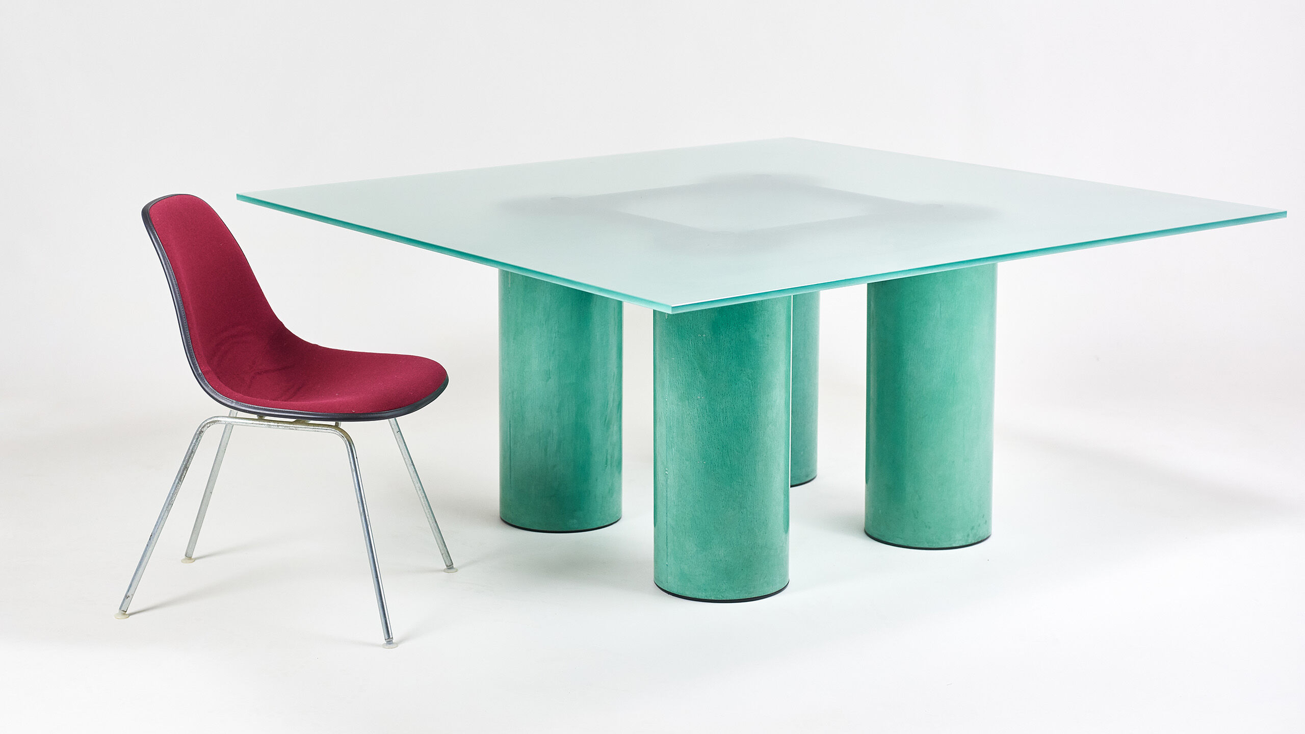 Table "Serenissimo", David Law, Lella and Massimo Vignelli for Acerbis. Italy, 80s