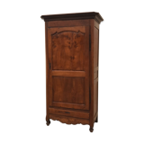 Walnut French bonnetiere