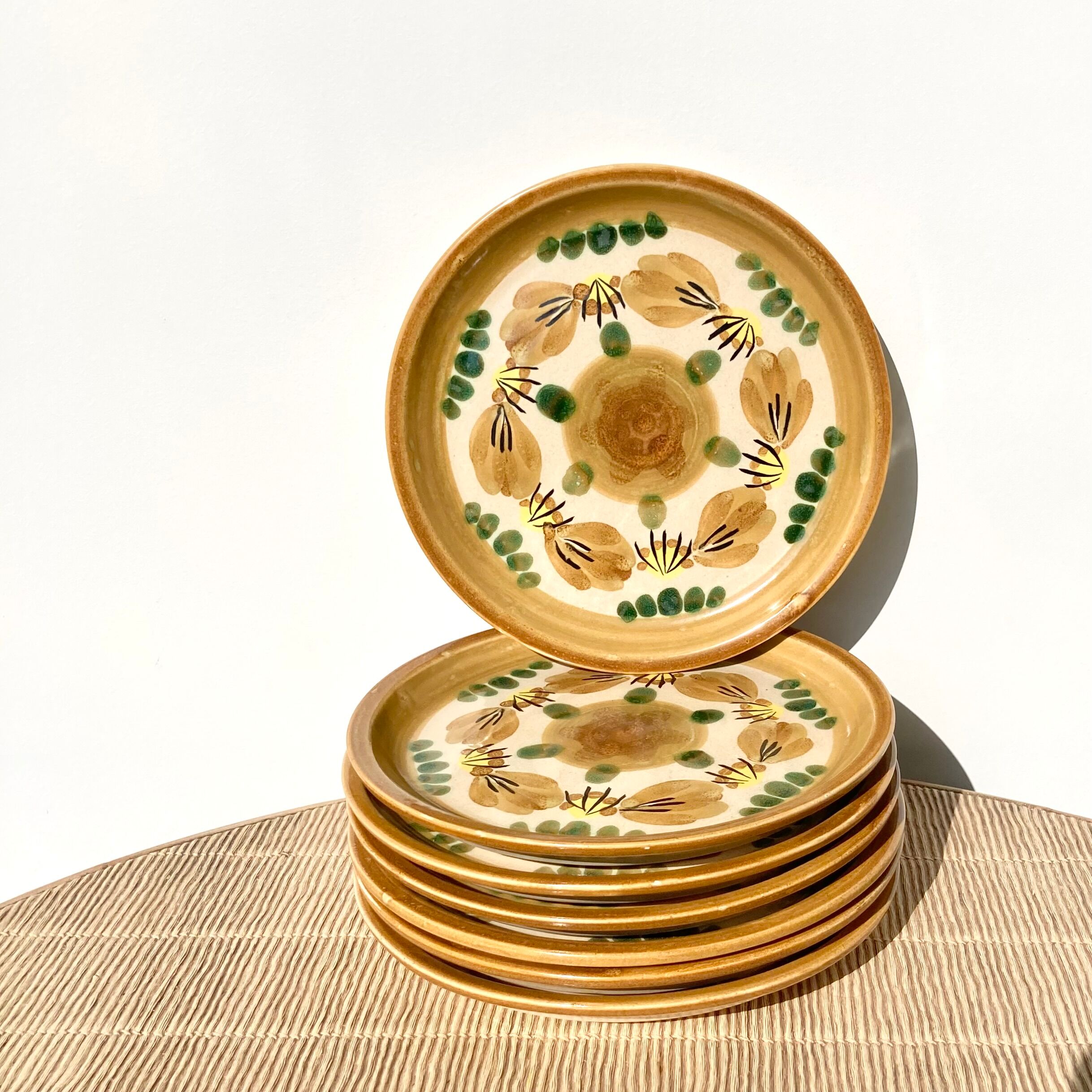 7 assiettes à dessert grès HB Henriot Quimper