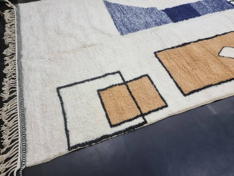 Traditional handmade Beni Ouarine rug 250cmx150cm
