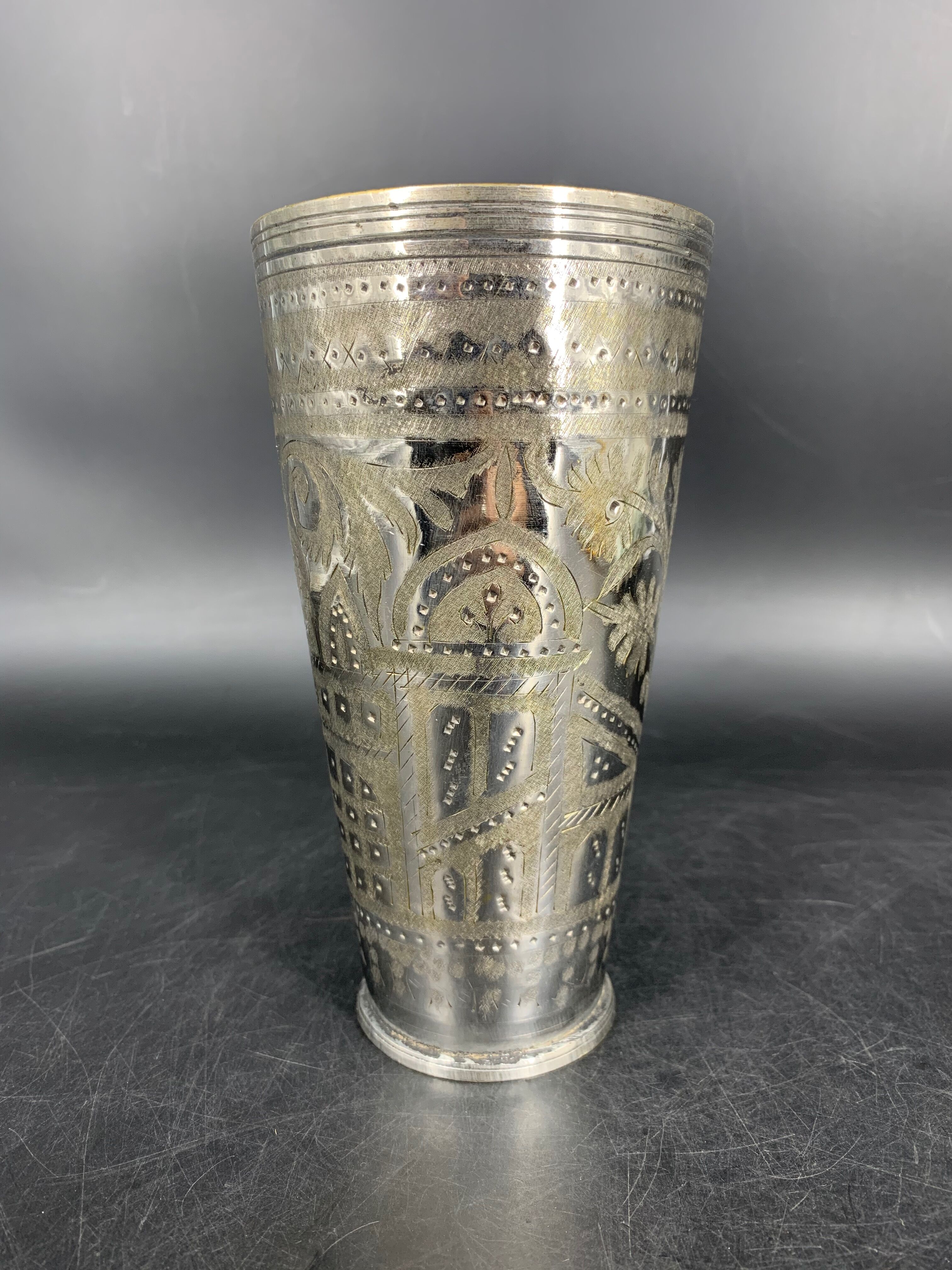 Glass in former Lassi No.14, India / Pakistan