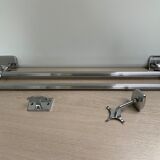 Chromed metal bathroom set