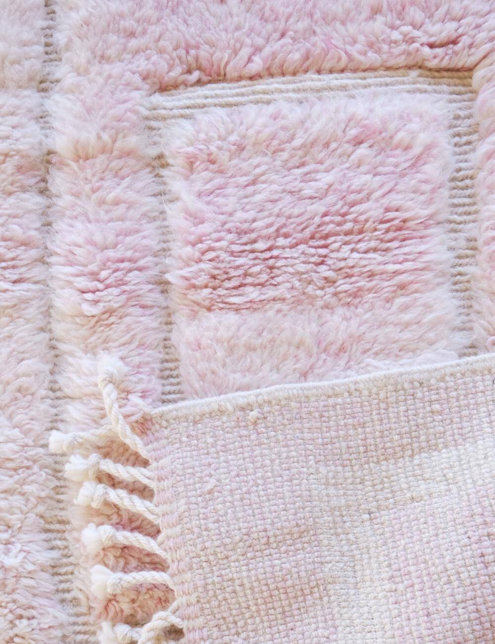 Light Pink Beni Ourain Rug - 117 x 82 cm