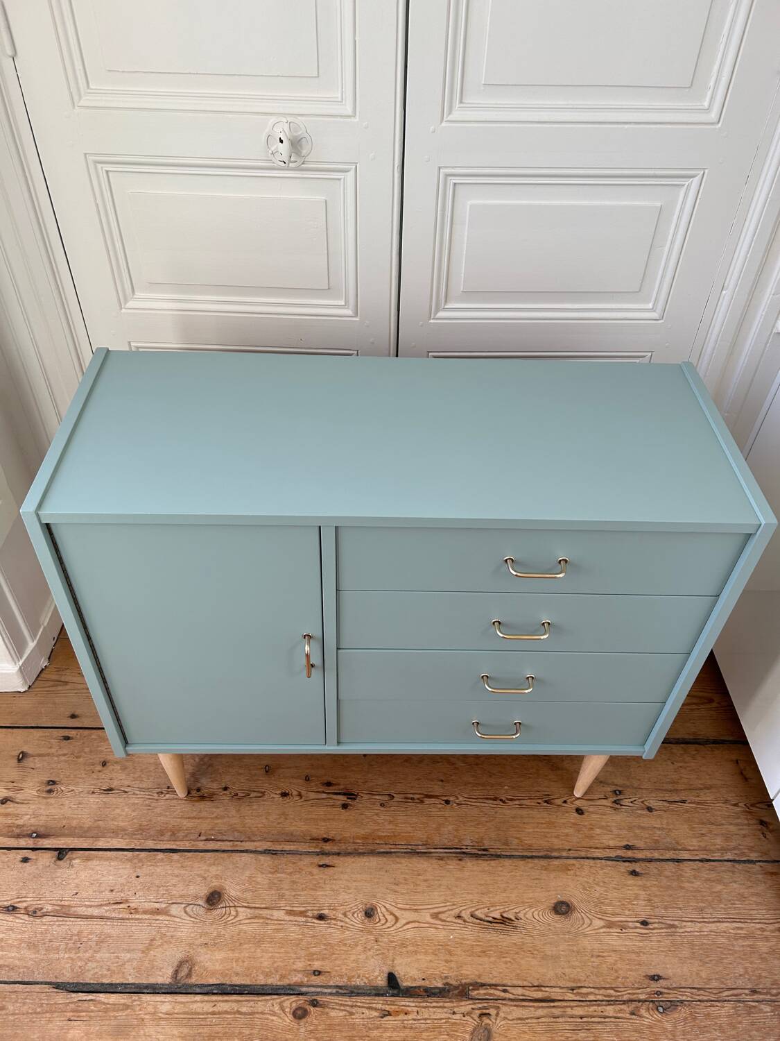 Vintage sideboard revisited in Almond Sarah Lavoine collection (Resources)
