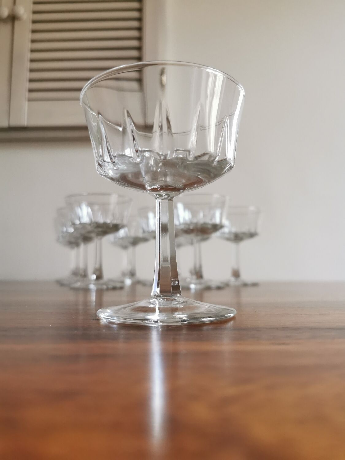 12 vintage champagne glasses