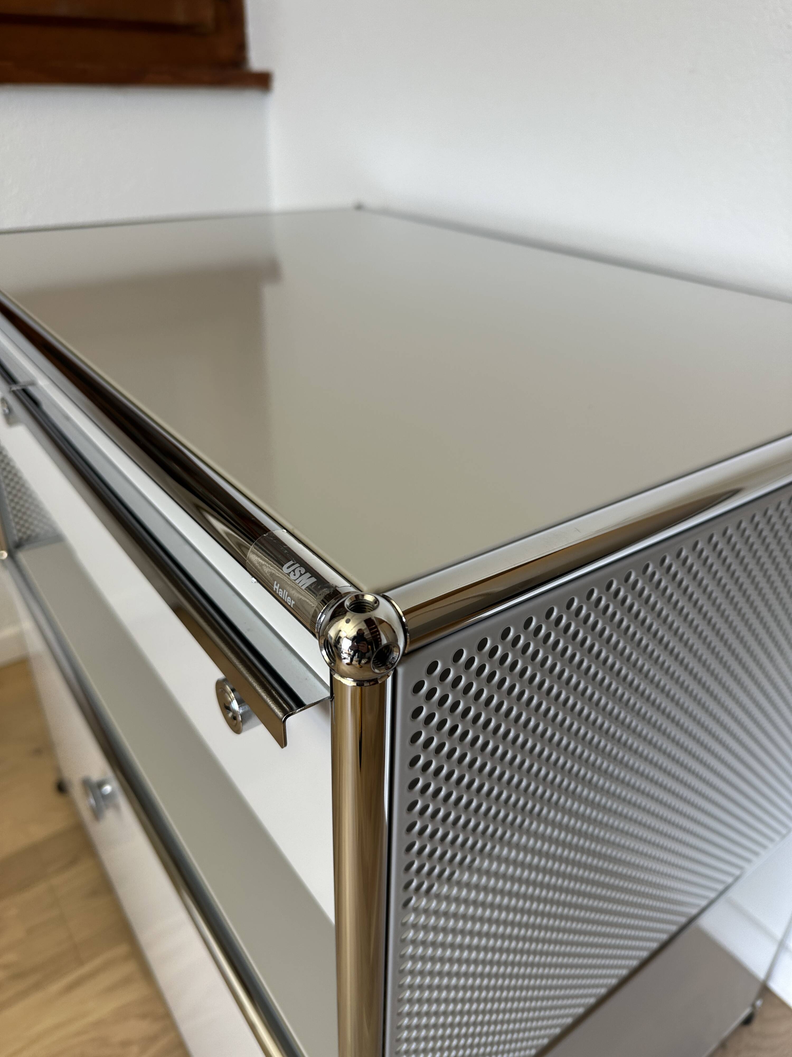 USM Haller chest of drawers in light grey