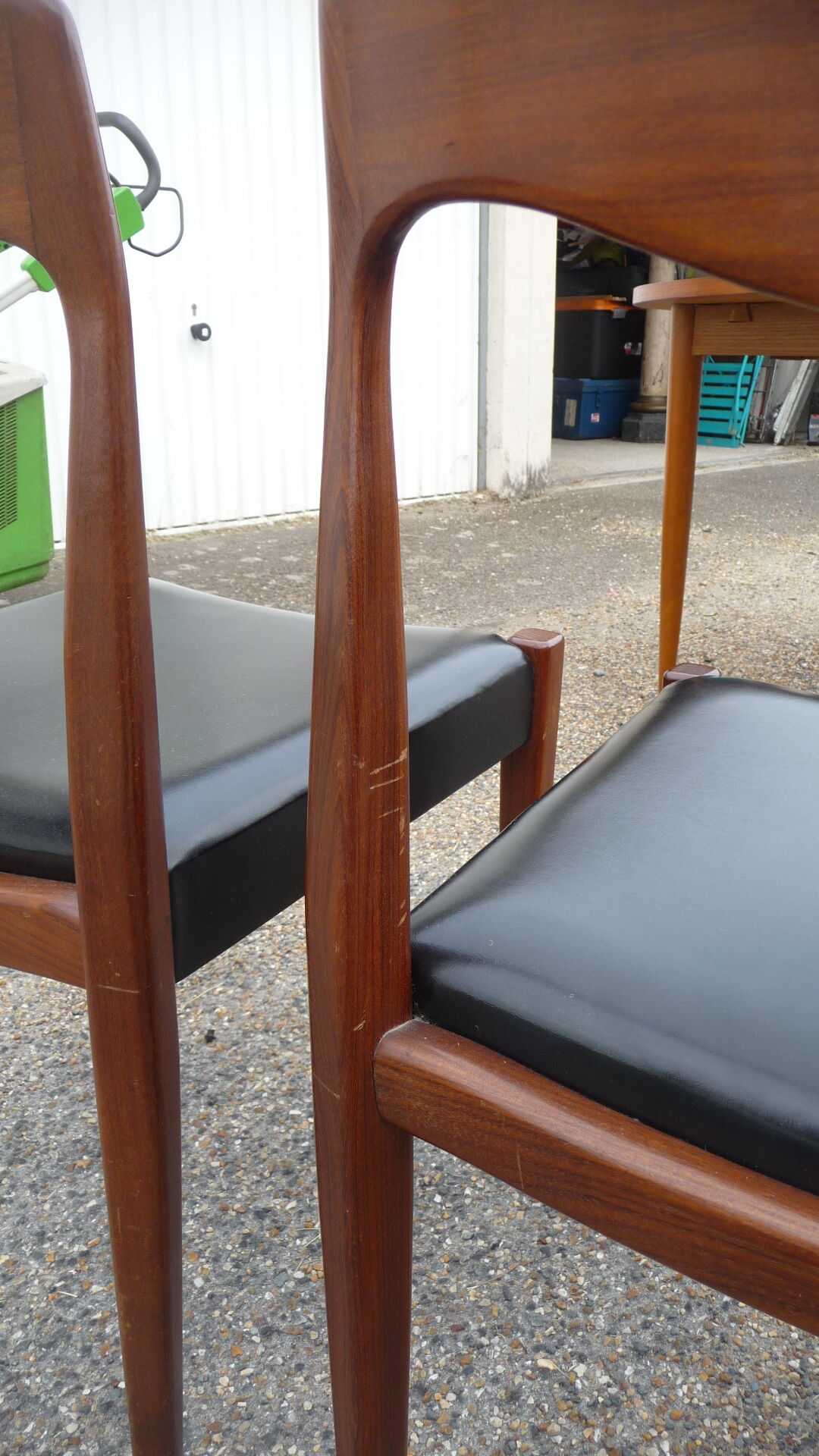 4 scandinavian chairs 50/60